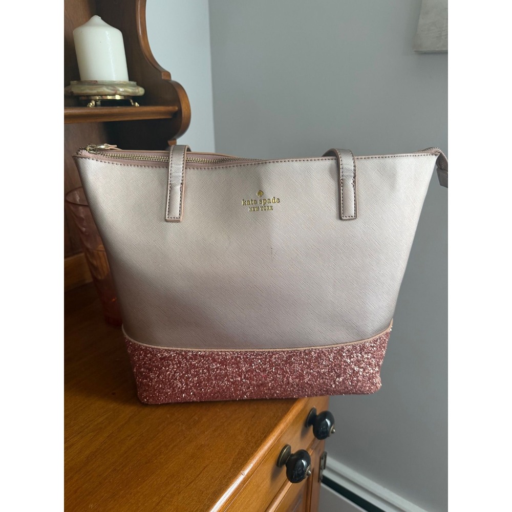 Kate Spade Great Court Glitter Penny Tote in Light Pink - Picture 2 of 4